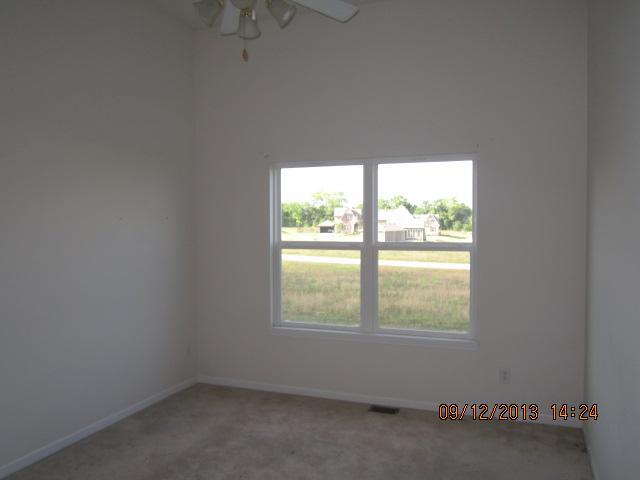 1232 Sw Wysteria Drive, Lees Summit, MO 64082 