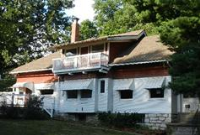 9525 E 15th St, Independence, MO 64052 