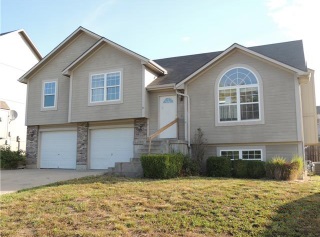 1123 N Jones Rd, Independence, MO 64056 