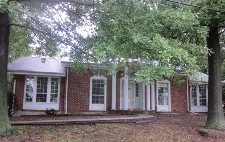 12065 Mendoza Ave, Saint Louis, MO 63138 