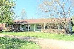 W Mound St, Carthage, MO 64836 