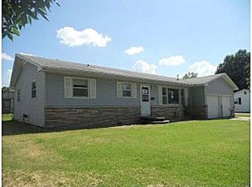 East Thurman Street, Mount Vernon, MO 65712 