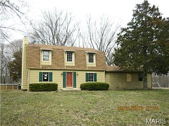 Vinemont Road, Warrenton, MO 63383 