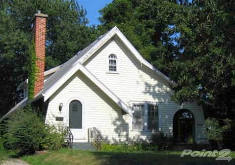 Lovers, Saint Joseph, MO 64505 