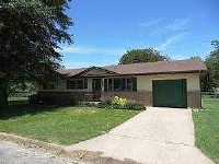 Pearl, Aurora, MO 65605 