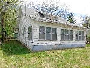 Pierce, Lebanon, MO 65536 