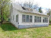 Pierce, Lebanon, MO 65536 