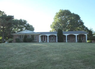 11503 Rosary Ln, Saint Louis, MO 63138 