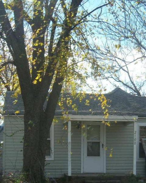 2108 W 3rd Street, Joplin, MO 64801 
