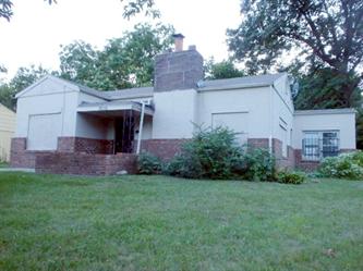 7630 Brooklyn, Kansas City, MO 64132 