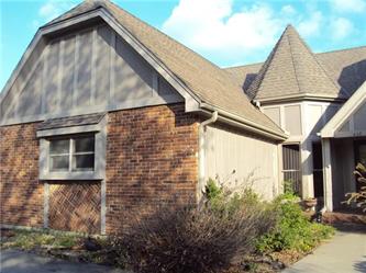 607 Ne 97th Ter, Kansas City, MO 64155 