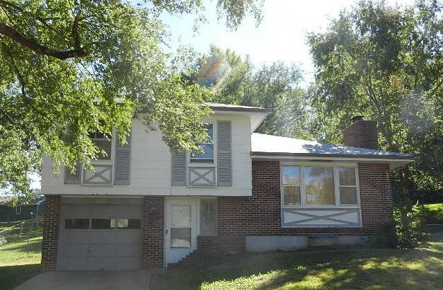 6101 E 96th St, Kansas City, MO 64134 