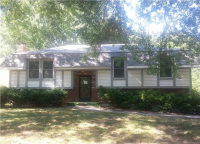 18 NE 88th Ter, Kansas City, MO 64155 