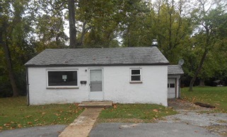 2225 N Hanley Rd, Saint Louis, MO 63114 