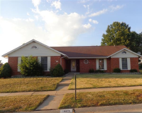 3619 Av De Paris, Florissant, MO 63034 