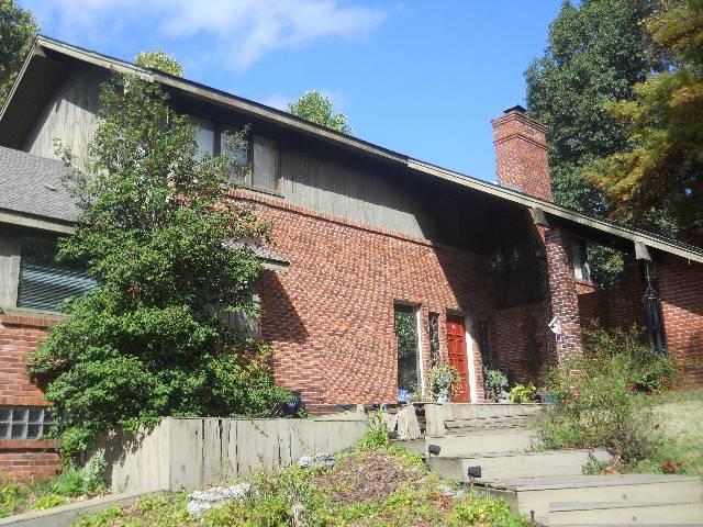 14 Jamestown Acres Lane, Florissant, MO 63034 