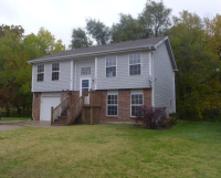 427 N 2nd St, Trimble, MO 64492 