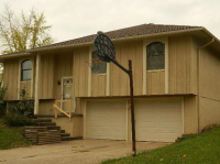 240 SE 111th Road, Warrensburg, MO 64093 