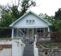 3819 Highland, Kansas City, MO 64109 