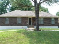 7712 Irwin Rd, Raytown, MO 64138 
