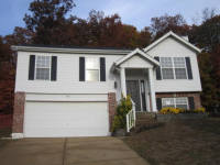 147 Hunters Lake Ct, Eureka, MO 63025 