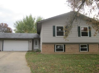 10 Stone Mill Ln, Saint Peters, MO 63376 