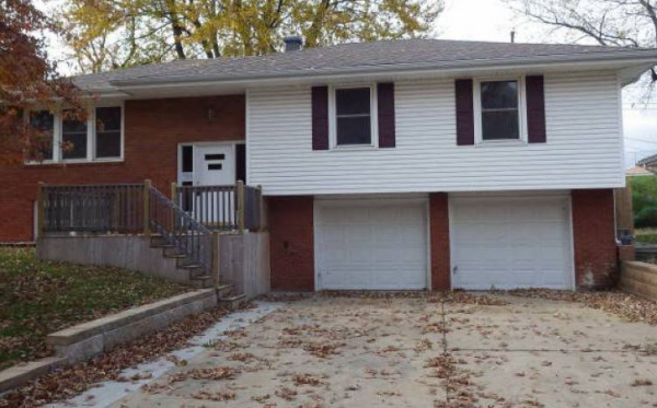 3412 S Hocker Ave, Independence, MO 64055 