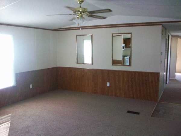 21506 E 3rd St. Dr. So Lot 204, Independence, MO 64056 