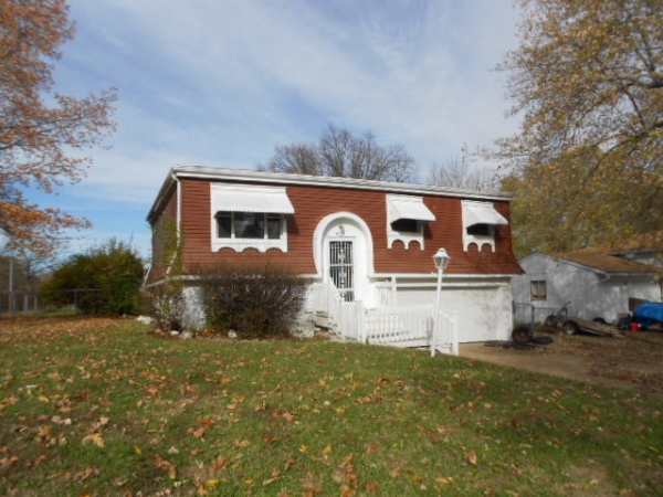 8700 E 96th Terrace, Kansas City, MO 64134 