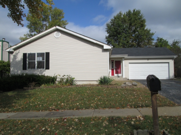 4231 River Oaks Dr, Florissant, MO 63034 