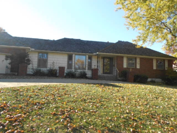 10629 E 56th Ter, Raytown, MO 64133 