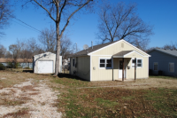 402 5th St W, Holden, MO 64040 