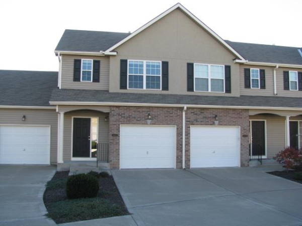 9429 N Granby Ave, Kansas City, MO 64154 