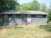 8704 E 32nd St, Kansas City, MO 64129 