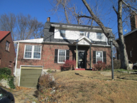 707 Darst Rd, Saint Louis, MO 63135 