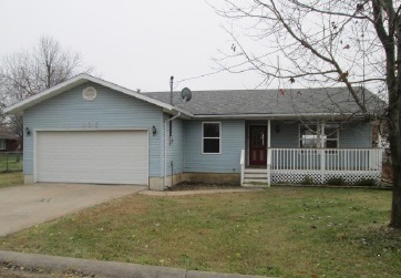 306 Sugar Ln, Clever, MO 65631 