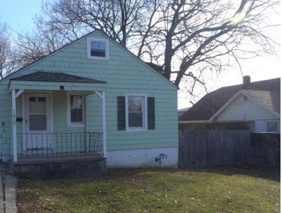 1619 South Spring St, Independence, MO 64055 