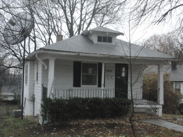 900 S Cedar Ave, Independence, MO 64053 