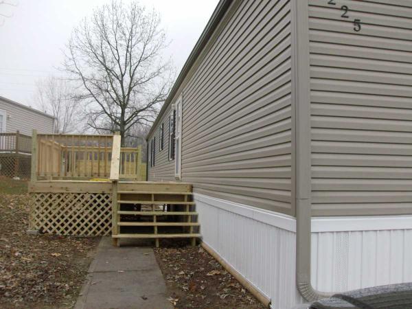 2225 Current, Liberty, MO 64068 