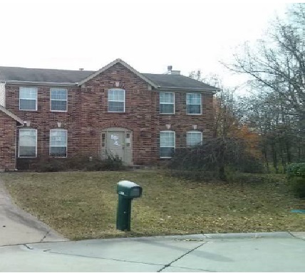 1339 Magnolia Manor Ct, Saint Peters, MO 63303 