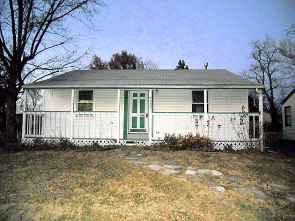 9137 Kathlyn Dr, Saint Louis, MO 63134 