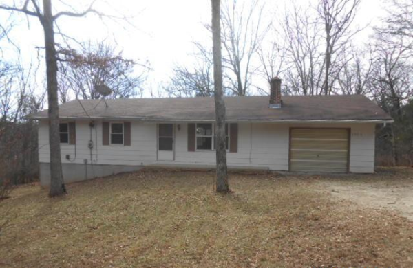 7906 Russell Ln, Dittmer, MO 63023 