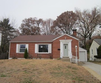 713 Gerald Pl, Saint Louis, MO 63135 