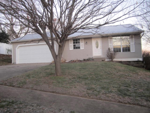 1621 Colgate Dr, Saint Charles, MO 63303 