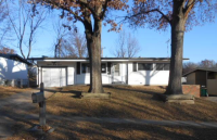 1537 Chesley Dr, Saint Louis, MO 63136 
