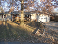 606 N Locust St, Carrollton, MO 64633 
