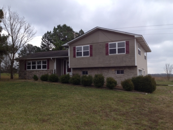 10746 Hwy 32, Plato, MO 65552 