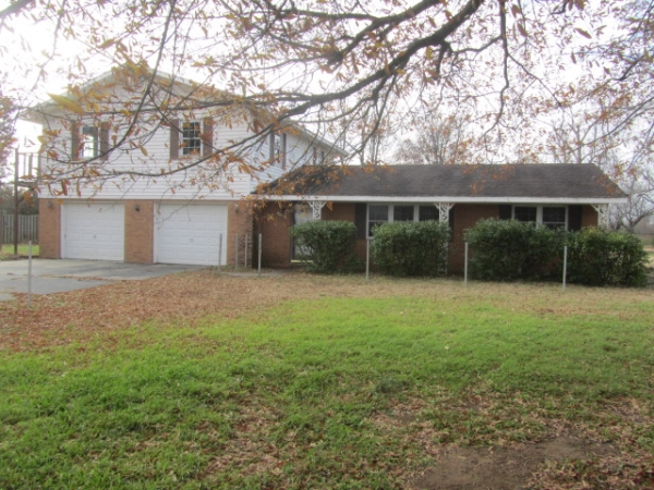 17389 County Rd 405, Kennett, MO 63857 