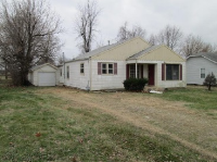 1636 W Thoman St, Springfield, MO 65803 