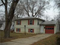 8704 E Bannister Ter, Kansas City, MO 64134 